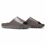 YEEZY SLIDE SOOT